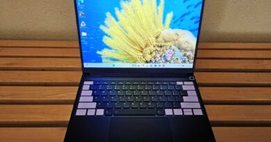 Framework Laptop 13 Pro primary 1