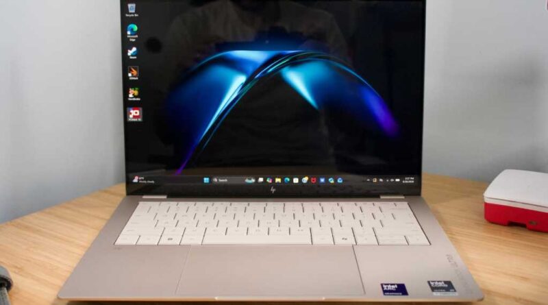 HP OmniBook Ultra 14 hero