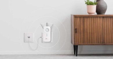 TP-Link AC1900 Wi-Fi Range Extender RE550