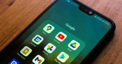 Google apps on phone warmer