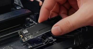 Samsung 990 SSD