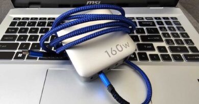 ugreen Nexode Pro Usb C GaN travel charger 1