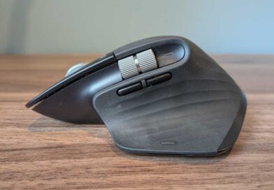 Side view of a Logitech MX Master 3S with two buttons and a scroll wheel.