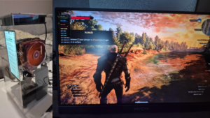 The Witcher 3 running on a modded "desktop" Android phone
