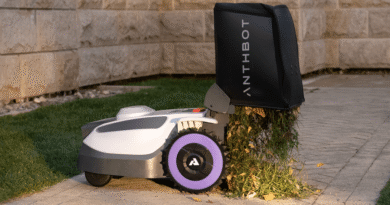 ANTHBOT N8