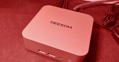 Geekom A8 with red tint overlay