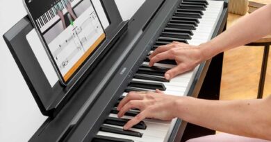 flowkey Piano Learning App: Classic Plan (5-Year Subscription)