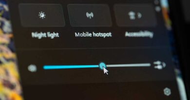 Windows 11 settings shortcut volume slider mobile hotspot