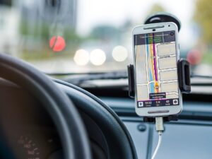 Hong Kong Exchange Launches AI and Semiconductor Indices with Mainland ETF Deal
