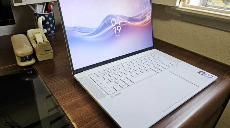 Lenovo Googlebook 15 primary