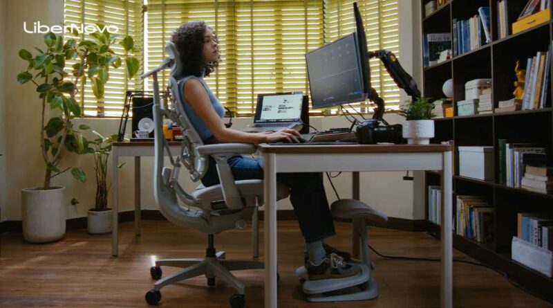 LiberNovo Omni Desk 2